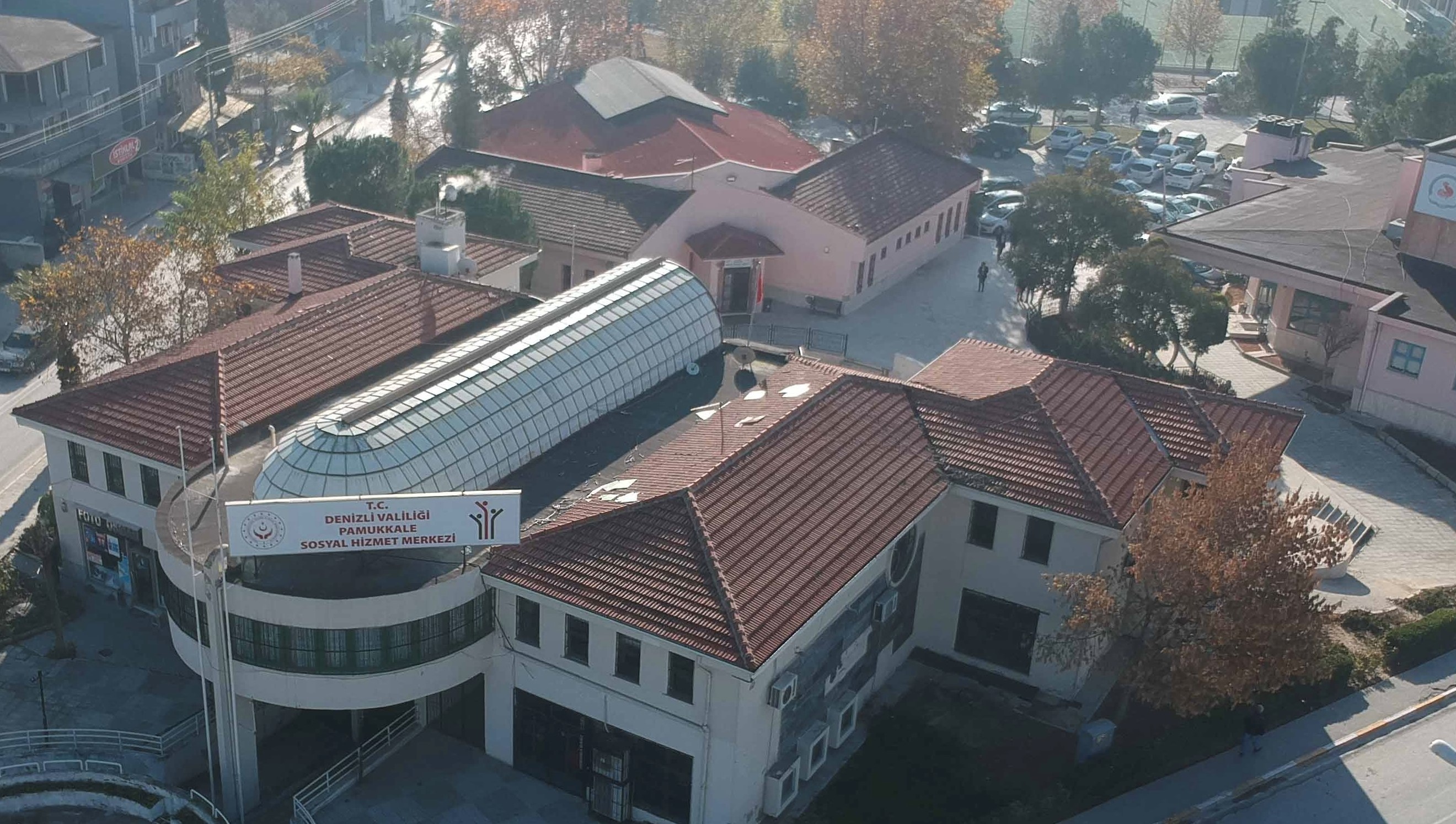 Aile ve Sosyal Hizmetler Bakanımız Göktaş: “Aile odaklı sosyal hizmetlerimizde çatı kuruluş olan 408 SHM ile vatandaşlarımızın yanında olmaya devam ediyoruz”