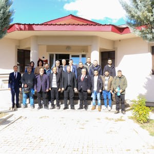 İl Müdürümüz Serdar Demirci, Erzincan’da Bulunan Basın Mensuplarıyla Kahvaltıda Bir Araya Geldi - fotoğraf 4