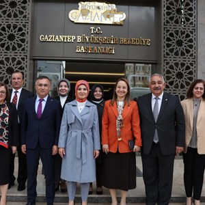 Minister of Family and Social Services Göktaş attended the opening of Child and Family Center in Gaziantep - fotoğraf 13