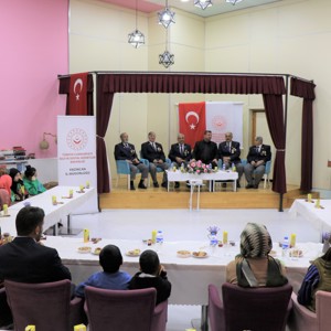 Cumhuriyetimizin 100.Yılında Geçmişten Geleceğe Mottosu ile ÇES Kuruluşundaki Çocuklarımızla Kahraman Gazilerimizi Buluşturduk - fotoğraf 1