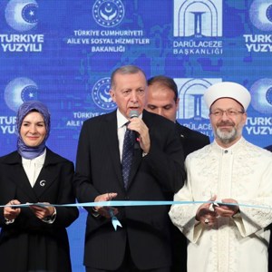 President of the Republic of Türkiye H.E. Recep Tayyip Erdoğan and Minister Göktaş Opened the Darülaceze Social Living City - fotoğraf 1