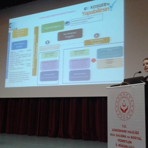 Kadınlara Yönelik Finansal Okuryazarlık ve Kadının Ekonomik Güçlenmesi Semineri - fotoğraf 4