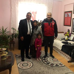 Şehidimiz Jandarma Er Ferhat BOLAT'IN, Şehadetinin Sene-i devriyesinde kabri başında dualar ettik. - fotoğraf 1