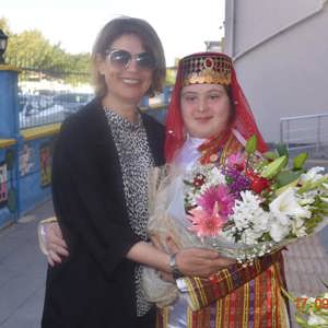 Milli Eğitim Bakanımız Sayın Ziya SELÇUK’ un Eşi Hanımefendi Rana SELÇUK İpekyolu Gündüzlü Bakım Rehabilitasyon ve Aile Danışmanlık Merkezi Müdürlüğüne ziyarette bulundular. - fotoğraf 1