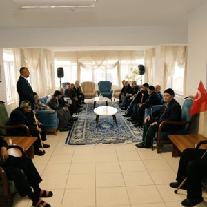 Valimiz Sayın Doç. Dr. Zülkif DAĞLI'nın bağlı kuruluşumuz Kamile-Hacı Akdağ Huzurevindeki büyüklerimizi ziyareti - fotoğraf 1