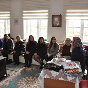 "25 Kasım Kadına Yönelik Şiddete Karşı Uluslararası Mücadele Günü" Kapsamında  Farkındalık Oluşturmak Amacıyla İlimiz Genelinde Faaliyetler Gerçekleştirdik - fotoğraf 3