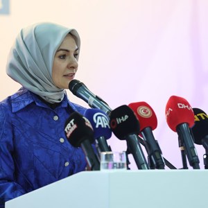 Minister Mahinur Özdemir Göktaş spoke at Barrier-Free Living Fair and Awareness Summit - fotoğraf 1