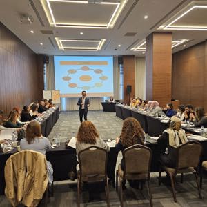 Çocukların Yaşam Becerilerinin Güçlendirilmesi Ve Geliştirilmesine Yönelik Eğitici Eğitimi” Başladı  - fotoğraf 1