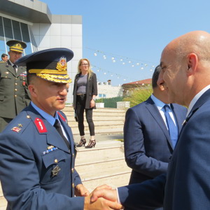 Şanlı Tarihimizin Ebedi Kahramanları Onuruna Yemek Programı Düzenlendi - fotoğraf 5