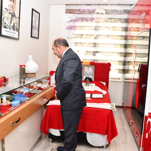 İl  Müdürümüz Galip SÖKMEN  Şehit Ailelerimizi Ziyaret Etti. - fotoğraf 3