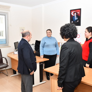 İl Müdürümüz Galip SÖKMEN Kepez Sosyal Hizmet Merkezi Müdürlüğümüzü Ziyaret Etti - fotoğraf 11