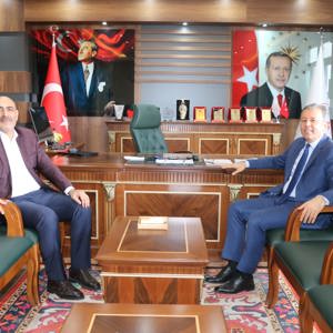 İl Müdürümüz Abdulbari AKSOY, Gençlik ve Spor İl Müdürü Mustafa LOĞOĞLU' na iade-i ziyarette bulundu. - fotoğraf 1