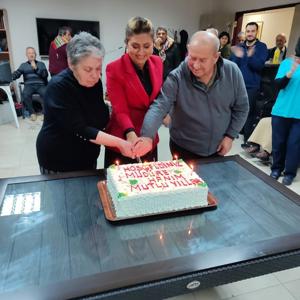KARESİ HUZUREVİ YAŞLI BAKIM VE REHABİLİTASYON MERKEZİMİZDEKİ BÜYÜKLERİMİZE ZİYARET - fotoğraf 4