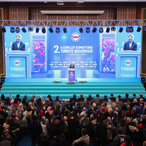 Aile ve Sosyal Hizmetler Bakanımız Göktaş, Memur-Sen Kadınlar Komisyonu 2. Türkiye Buluşması'nda Konuştu - fotoğraf 2