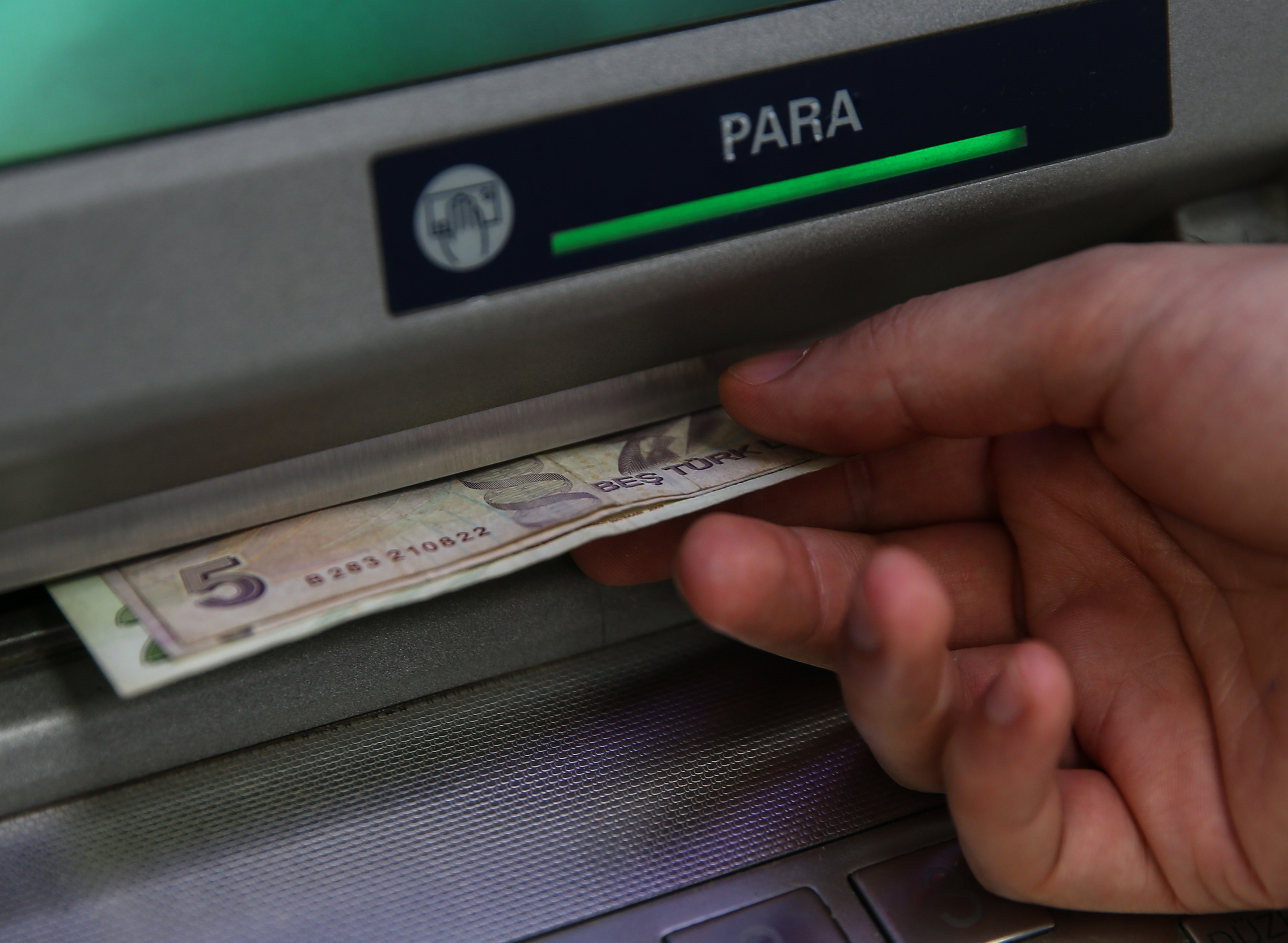 Bakanımız Mahinur Özdemir Göktaş: “Türkiye Aile Destek Programı ödemelerini bugün itibarıyla hesaplara yatırıyoruz”