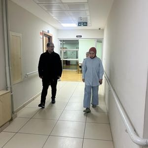 İl Müdürümüz Sayın Sahit AYDIN 7/24 esaslı özverili bir şekilde hizmet veren bağlı kuruluşlarımızı ziyaret ederek çalışmalar hakkında bilgi aldı. Geleceğimizin teminatı sevgili gençlerimizle keyifli sohbetler etti ve sportif etkinliklerde bulundu. - fotoğraf 10