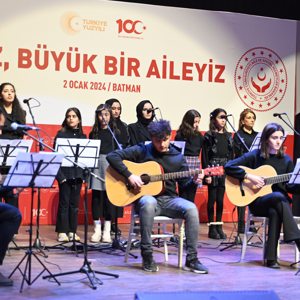 Aile ve Sosyal Hizmetler Bakanı Sayın Mahinur Özdemir Göktaş Necat Nasıroğlu külliyesinde - fotoğraf 1