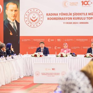Kadına Yönelik Şiddetle Mücadele Koordinasyon Kurulu Toplantısında - fotoğraf 3