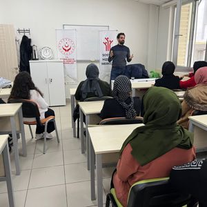 Pınarbaşı Aile Destek Merkezi Kursiyerlerine Finansal Okuryazarlık Eğitimi  - fotoğraf 2