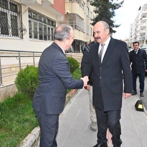 Valimiz Ekrem Canalp, İl Müdürlüğümüzü ziyaret etti. - fotoğraf 1