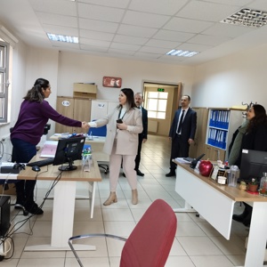 İl Müdürümüz Sayın Çiğdem AÇIKYILDIZ KAZEL ,Çocuk Evleri Koordinasyon Merkezinde görev yapan personellerimiz ile görüşerek yürütülen çalışmalar hakkında bilgi aldı. - fotoğraf 4