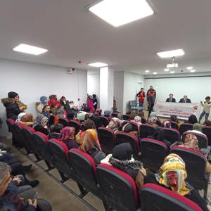 OKUL DESTEK PROGRAMI KAPSAMINDA DESTEK SUNDUĞUMUZ ÇOCUKLARIMIZIN HER ZAMAN YANLARINDAYIZ. - fotoğraf 2