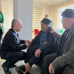 İl Müdürümüz ’den Tosya Huzurevi Ziyareti - fotoğraf 3