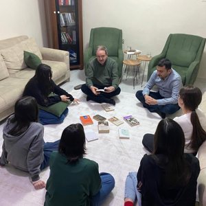 “En İyi Arkadaşım Kitap”  - fotoğraf 1