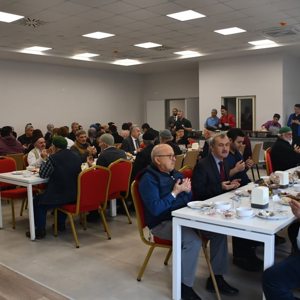 İl Müdürümüzden Güldal Akşit Huzurevi Ziyareti - fotoğraf 3
