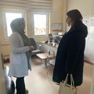İl Müdürümüz Sayın Çiğdem AÇIKYILDIZ KAZEL ,Engelsiz Yaşam Bakım Rehabilitasyon ve Danışma Merkezimizde görev yapan personellerimiz ile görüşerek yürütülen çalışmalar hakkında bilgi aldı. - fotoğraf 5