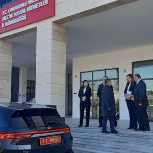 Çanakkale Valisi Sayın İlhami AKTAŞ, İl Müdürümüz Şuayip ÜNER'e Hayırlı Olsun Ziyaretinde Bulundu - fotoğraf 3
