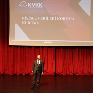 Kişisel Verilerin Korunmasıyla İlgili Farkındalık Eğitimine Tüm İdari Personelimiz Katıldı - fotoğraf 3