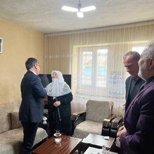 ŞEHİT AİLELERİMİZ VE GAZİLERİMİZ ONURUMUZDUR. - fotoğraf 3