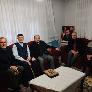 Valimiz Meftun Dallı 'dan Şehidimiz Faruk Akkuş’un Ailesine Ziyaret - fotoğraf 1