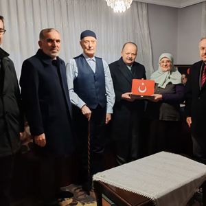 Valimiz Meftun Dallı 'dan Şehidimiz Faruk Akkuş’un Ailesine Ziyaret - fotoğraf 2