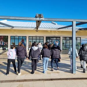 Çeşitli takım ve  grup oyunları, dolu dolu aktiviteler, bol eğlence ve başarılarla dolu Doğa Kampımız heybemizde güzel anılarla bugün bitti.🏅🏕️ Bir daha görüşmek üzere çocuklar!😊  📍Silifke 23 Nisan Gençlik Kampı - fotoğraf 1