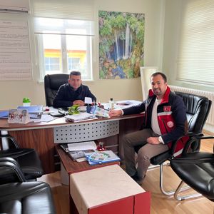 #MutSHM, Mareşal Fevzi Çakmak Yatılı Bölge Ortaokulunu ziyaret ederek ''Sosyal Hizmet Modellerimiz'' hakkında rehberlik çalışması yaptı. - fotoğraf 1