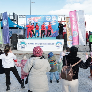 Bakanımız Göktaş, Kayseri’de Bilimde Kadın ve Kız Çocukları Uluslararası Günü Programı ile Çocuk Evleri Sitesi ve Kocasinan Akademi Açılışlarına Katıldı - fotoğraf 15