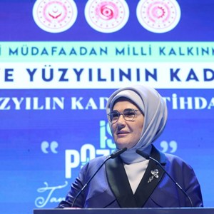 Emine Erdoğan Hanımefendi ve Bakanımız Göktaş "Yüzyılın Kadın İstihdamı 'İş-Pozitif' Tanıtım Programı"nda Kadın Girişimcilerle Buluştu - fotoğraf 2