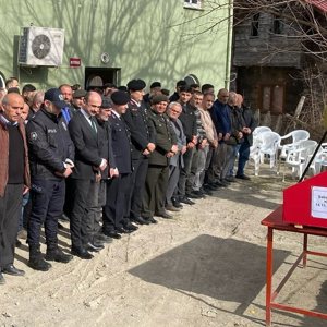 Kıbrıs Gazimiz Şaban Çetinkaya Ebediyete Uğurlandı - fotoğraf 1