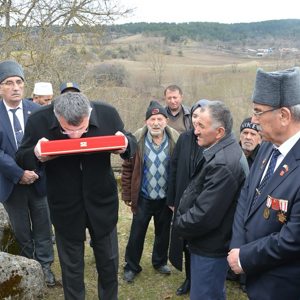 Kıbrıs Gazimiz Mustafa Çeven Ebediyete Uğurlandı - fotoğraf 5