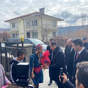 Sayın Valimiz M. Fırat TAŞOLAR'ın Eldivan Bakım Rehabilitasyon ve Aile Danışma Merkezi Ziyareti - fotoğraf 1