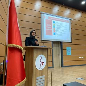 Psikolojik Danışman ve Rehberlik Öğretmenlerine Müdürlüğümüzün Hizmet Modelleri Anlatıldı - fotoğraf 1