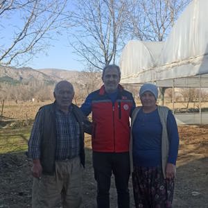 Devletimizin bekâsı uğruna canını feda eden Aziz Şehitlerimizin bizlere emaneti kıymetli ailelerini ziyaret ettik... - fotoğraf 1
