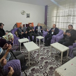 Valimiz Meftun Dallı'dan Şehidimiz İsmail Boduroğlu’nun Kıymetli Ailesine Ziyaret - fotoğraf 1