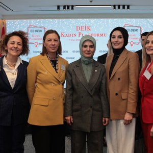 Aile ve Sosyal Hizmetler Bakanımız Göktaş, DEİK Kadın Platformu Lansmanı'na Katıldı - fotoğraf 2