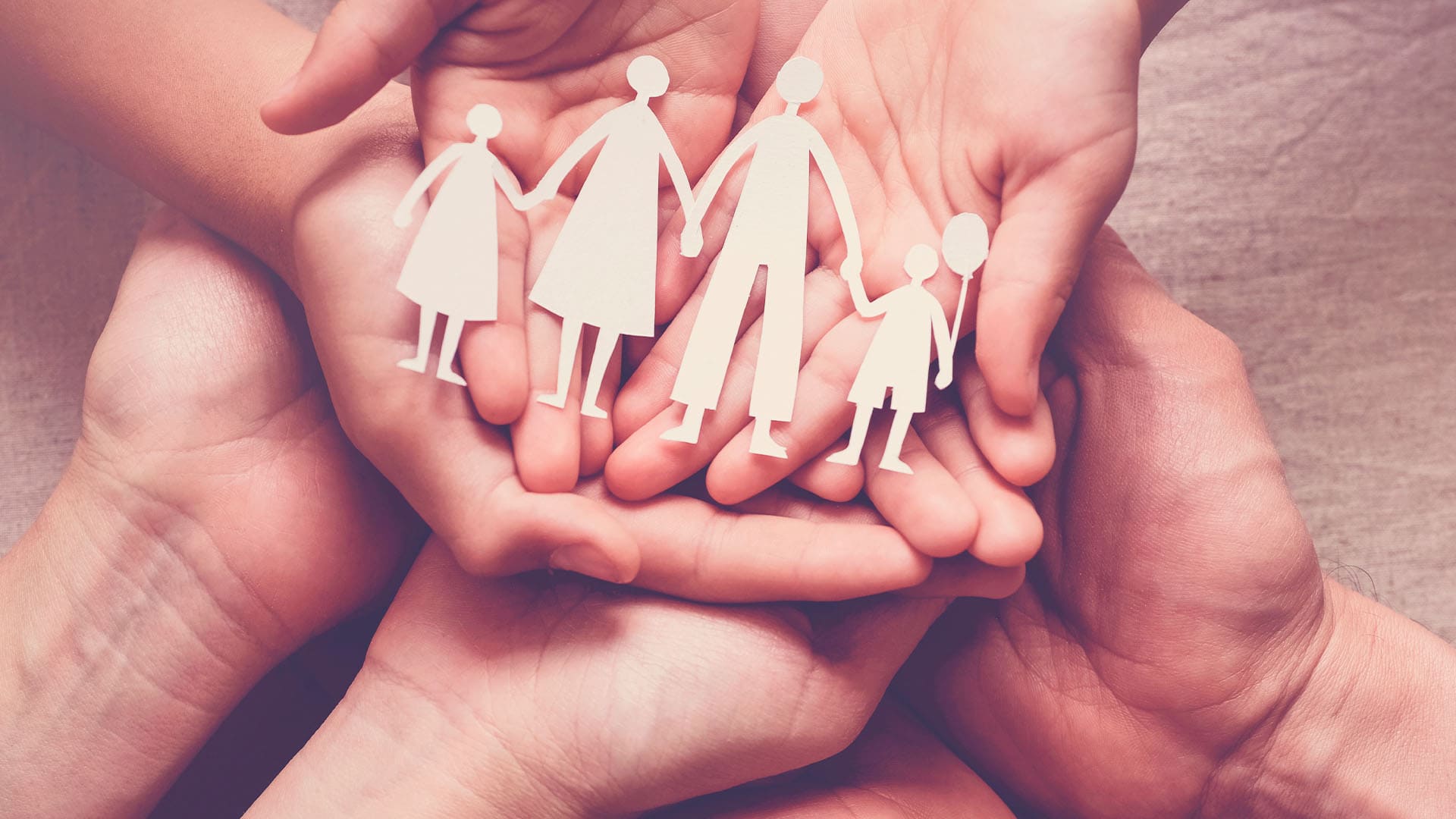 Bakanımız Mahinur Özdemir Göktaş: “Türkiye Aile Destek Programı ödemelerini hesaplara yatırıyoruz”