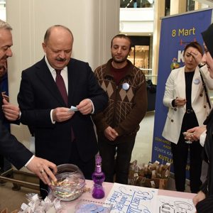 Valimiz Sayın Meftun Dallı Standımızı Ziyaret Etti - fotoğraf 3