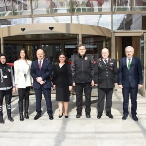 Valimiz Sayın Meftun Dallı Standımızı Ziyaret Etti - fotoğraf 7