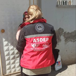Aile Sosyal Destek Personelleri Pınarbaşı Mahallesinde Alan Çalışmaları - fotoğraf 1